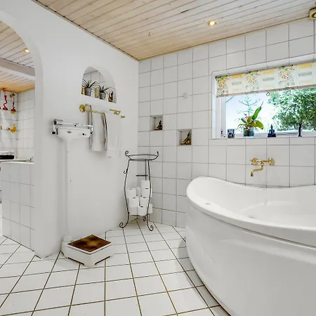 Nedlagt Landbrug Med 3 *