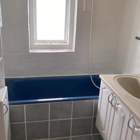 Nedlagt Landbrug Med 3 *